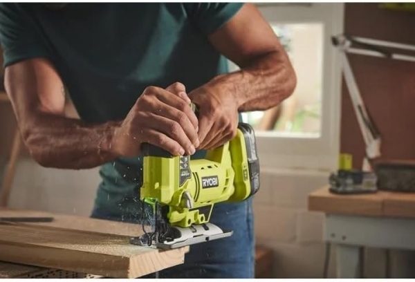Ryobi R18JS-120S Dekupaj Testere