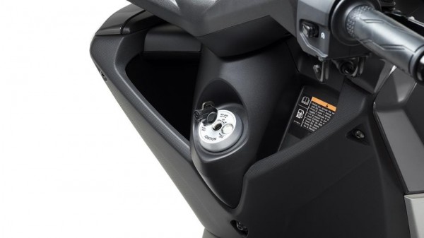 Yamaha NMAX 125 ABS Scooter