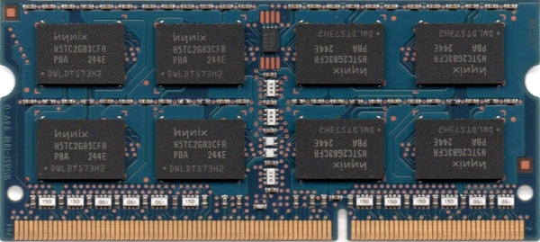SK Hynix HMT351S6CFR8A-PB 4 GB 1600 MT