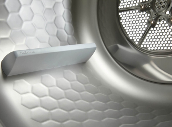 Miele TWC 220 WP Isı Pompalı Kurutma Makinesi