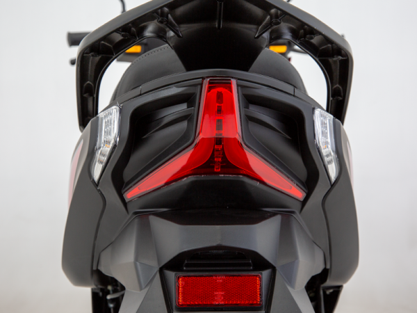 Mondial Loyal i 50 Scooter