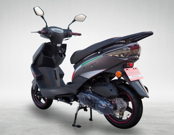 MotoLux Motolux Nirvana Pro 50 Scooter