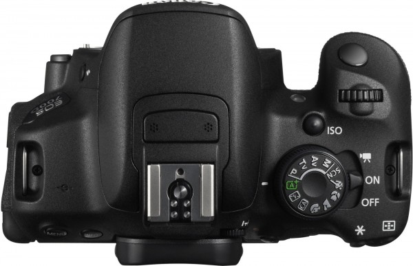 Canon EOS 700D DSLR Fotoğraf Makinesi (Gövde)