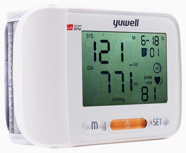 Yuwell YE8600A Tam Otomatik Tansiyon Aleti