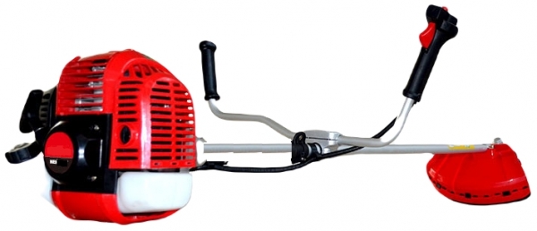 Datsu TR 750 Çim Biçme Makinesi