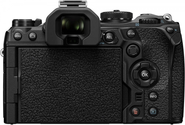 OM System OM-1 12-40mm Aynasız Fotoğraf Makinesi
