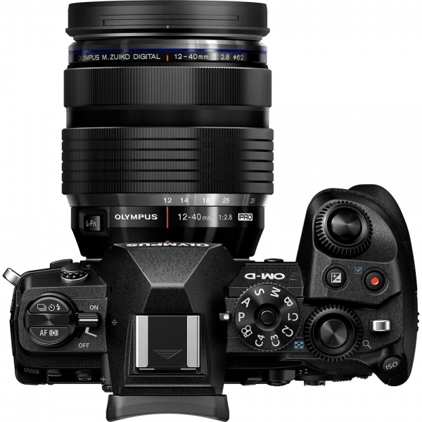 Olympus OM-D E-M1 Mark III 12-40mm Aynasız Fotoğraf Makinesi