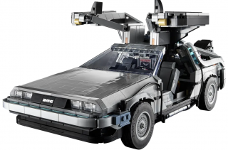 LEGO Creator 10300 Back to the Future Time Machine