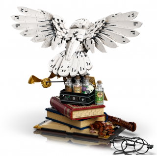 LEGO Harry Potter 76391 Hogwarts Icons Collectors Edition