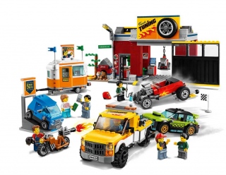 LEGO City 60258 Tuning Workshop