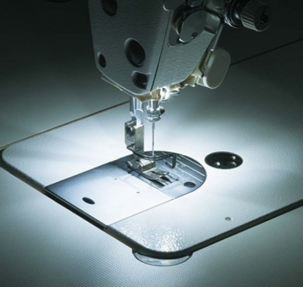 Juki DDL-7000AS-7 Düz Dikiş Makinesi