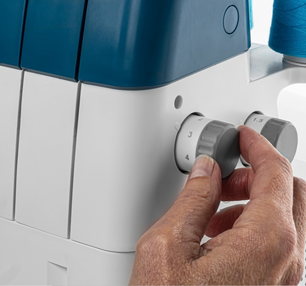 Pfaff Admire 1000 Overlok ve Reçme Makinesi