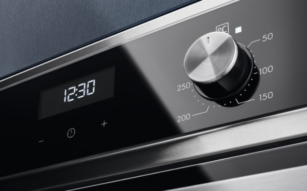 Electrolux EOF5C50BX Ankastre Fırın