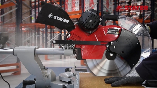 Stayer SCR315W Gönye Testere