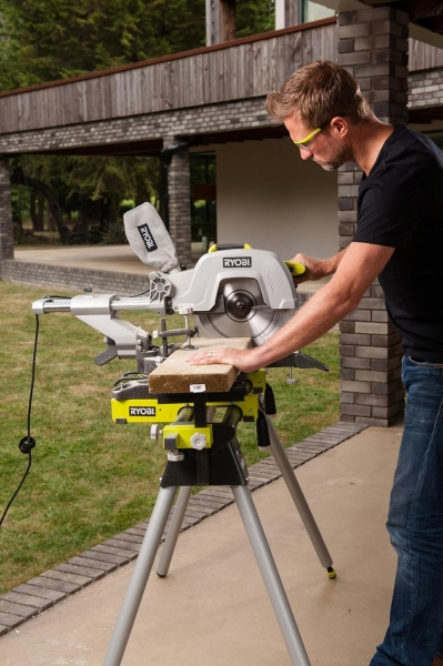 Ryobi EMS305RG Gönye Testere