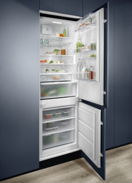 Electrolux KNG7TE75S Buzdolabı