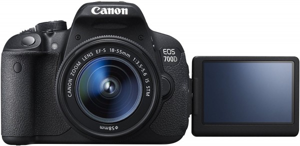 Canon EOS 700D 18-55mm DSLR Fotoğraf Makinesi (18-55 mm)