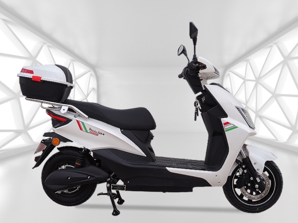MotoLux Motolux E-Ceo Scooter