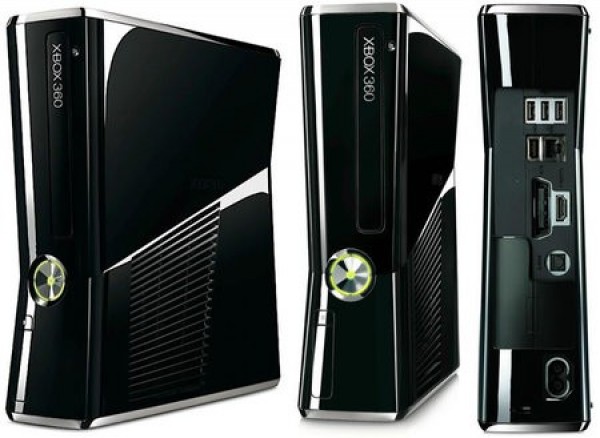 Microsoft Xbox 360 Slim (250 GB)