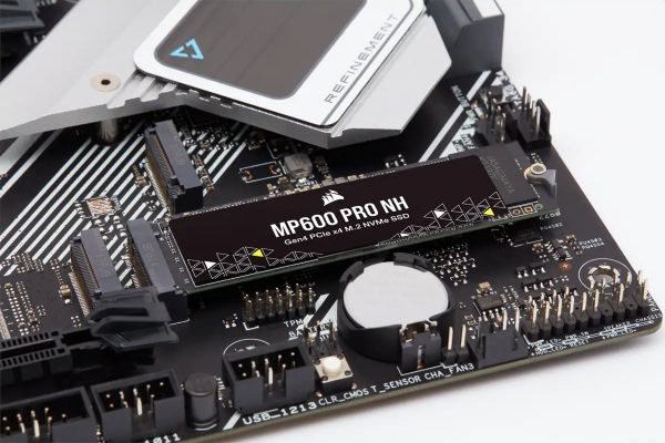 Corsair MP600 Pro NH SSD (2 TB)