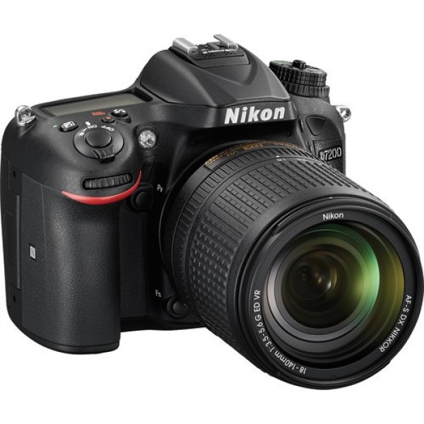 Nikon D7200 18-140mm DSLR Fotoğraf Makinesi