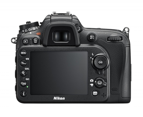 Nikon D7200 18-55mm DSLR Fotoğraf Makinesi
