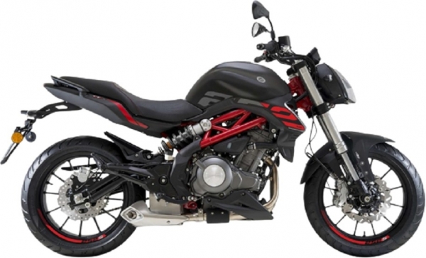 Benelli TNT249S Naked
