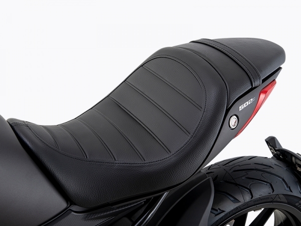 Benelli 502-C Naked
