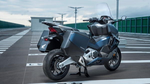 Honda Forza 750 Scooter
