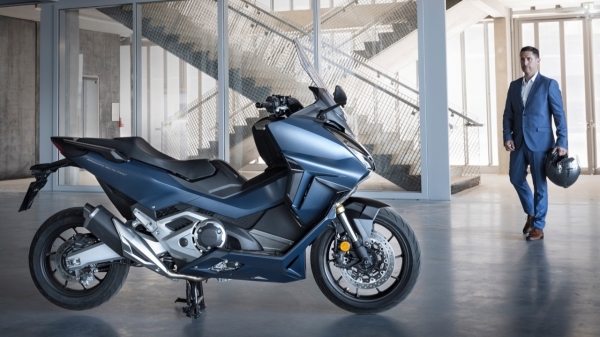 Honda Forza 750 Scooter