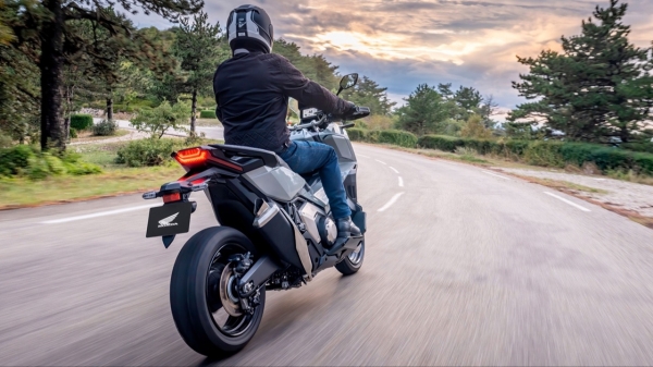 Honda X-ADV Adventure