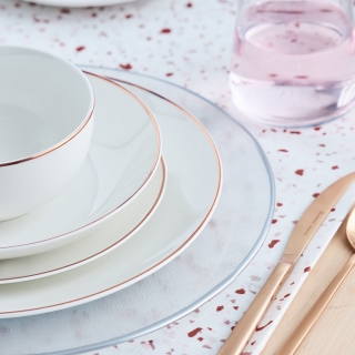 Karaca Leon Rose Gold 24 Parça Yemek Takımı