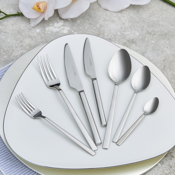 Karaca Heron Elegance Kutulu 84 Parça Çatal Kaşık Bıçak Takımı