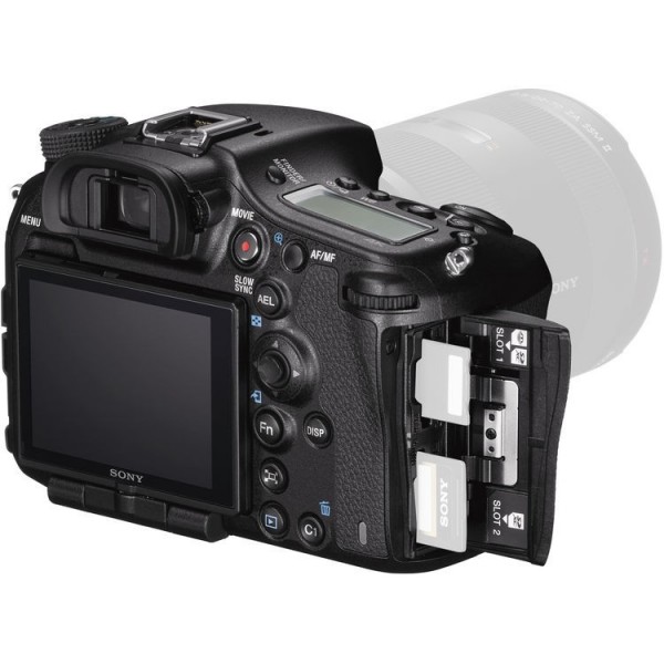 Sony A99 II DSLR Fotoğraf Makinesi