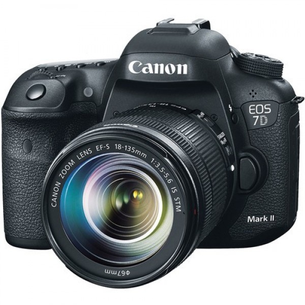 Canon EOS 7D Mark II 18-135mm DSLR Fotoğraf Makinesi