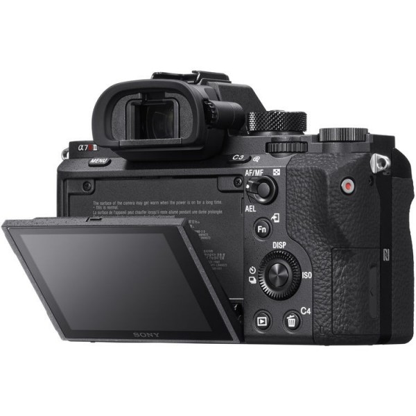 Sony A7R II Aynasız Fotoğraf Makinesi