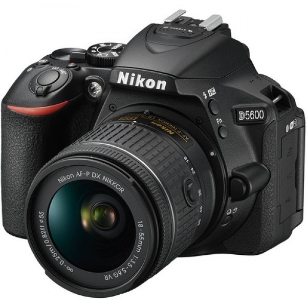 Nikon D5600 18-55mm DSLR Fotoğraf Makinesi