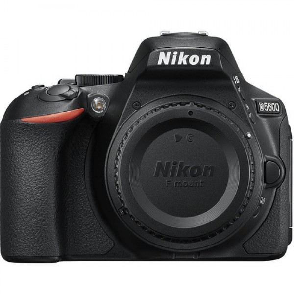 Nikon D5600 18-140mm DSLR Fotoğraf Makinesi