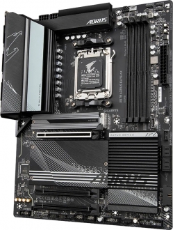 Gigabyte X670 Aorus Elite AX AM5 (LGA 1718) Soket Anakart