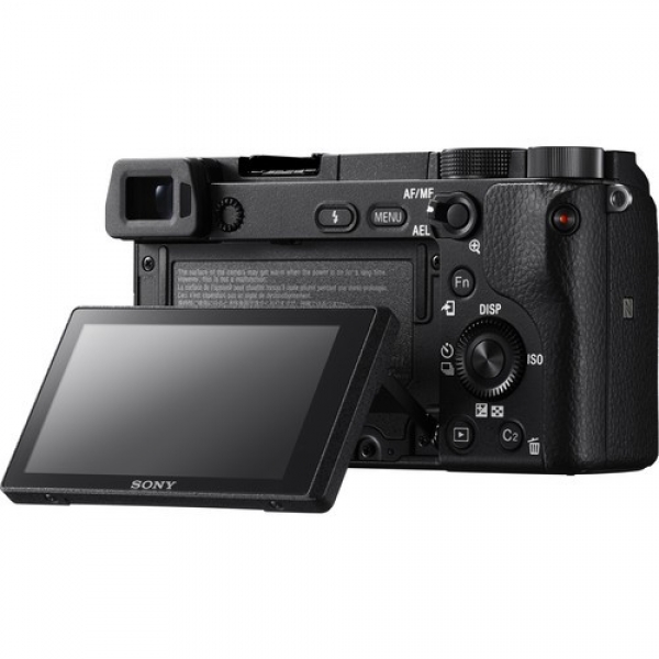 Sony A6300 18-105mm Aynasız Fotoğraf Makinesi