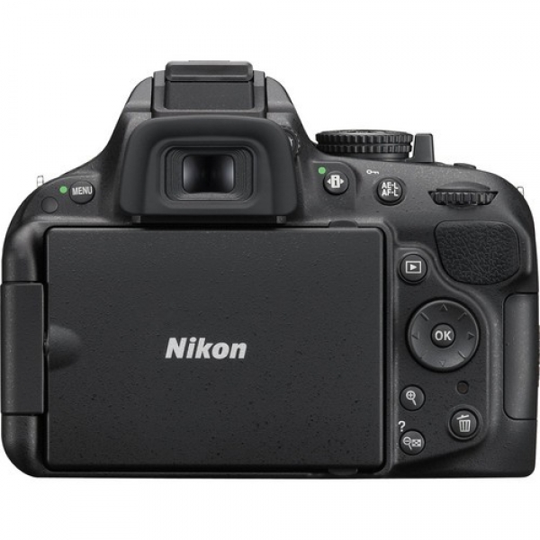 Nikon D5200 18-55mm DSLR Fotoğraf Makinesi