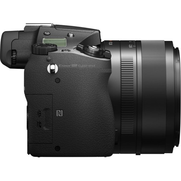 Sony DSC-RX10 II Kompakt Fotoğraf Makinesi