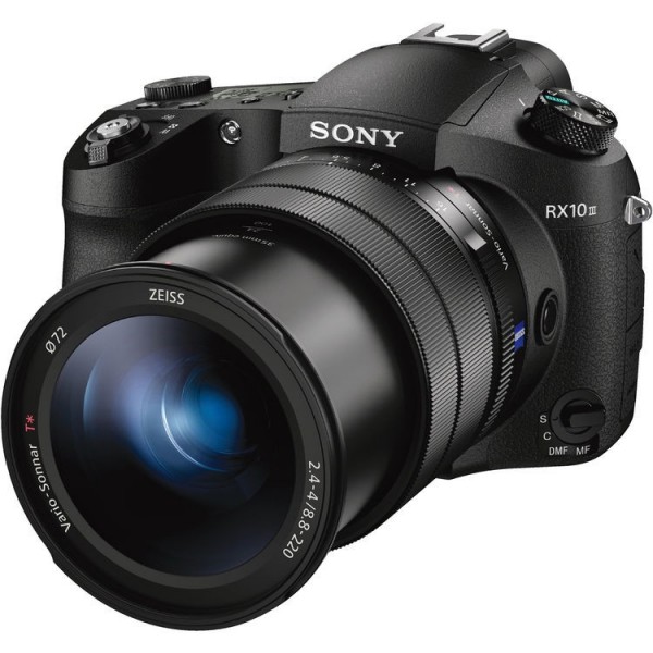 Sony DSC-RX10 III Kompakt Fotoğraf Makinesi