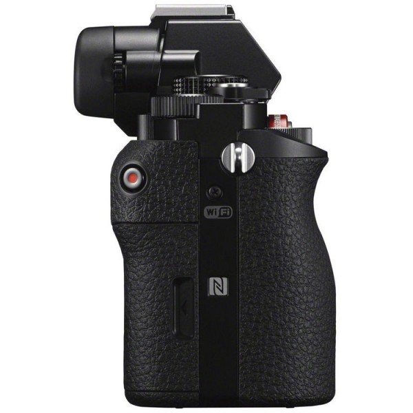 Sony A7S Aynasız Fotoğraf Makinesi