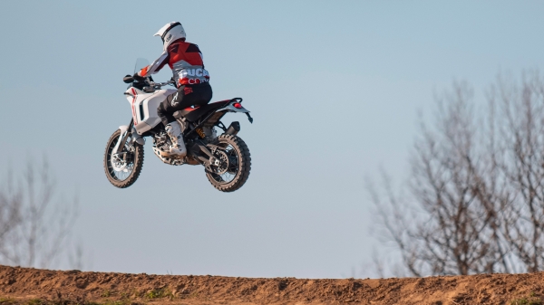Ducati DesertX Cross