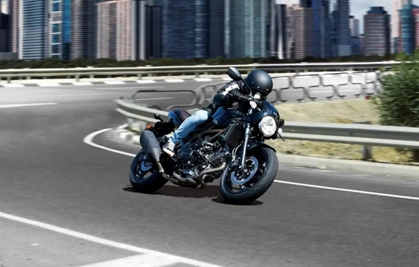 Suzuki SV 650X Sport