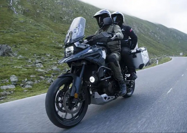 Suzuki V-Strom 1050 XT Adventure