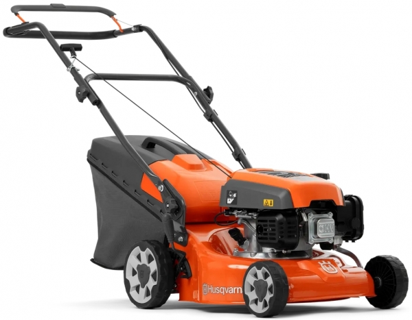 Husqvarna LC 140P Çim Biçme Makinesi