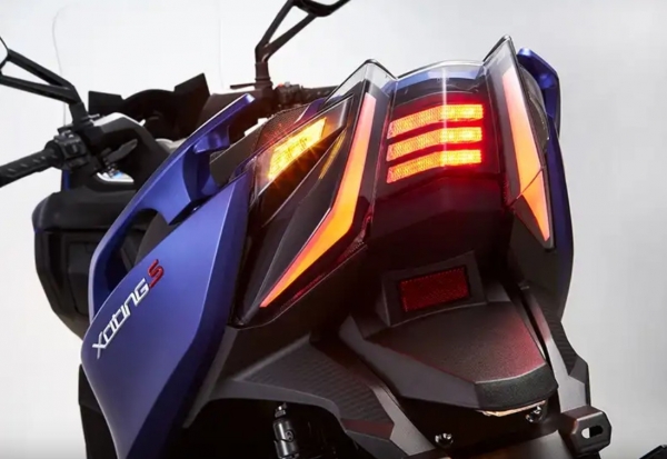 Kymco XCITING 400 Scooter