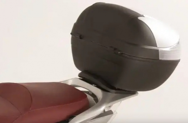Kymco People S 200 Scooter